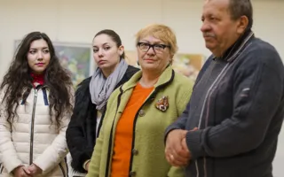 В Севастополе открылась «Весенняя выставка» женского творчества