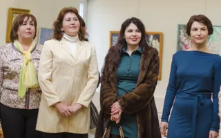 В Севастополе открылась «Весенняя выставка» женского творчества