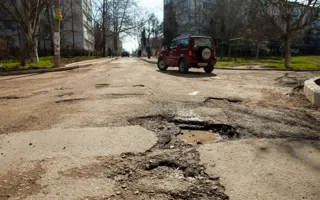 Кто отвечает за дороги в Нахимовском районе?