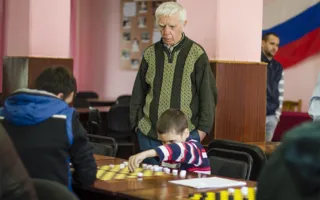 В Севастополе впервые проходит чемпионат по стоклеточным шашкам