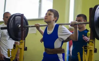 В Севастополе провели турнир по пауэрлифтингу