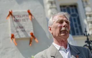 На Покровском соборе восстановили табличку «Проверено. Мин нет»