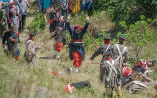 В День Исторического бульвара воссоздали бой за Севастополь