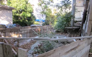 В Севастополе нуждается в срочном ремонте подпорная стенка на Гоголя