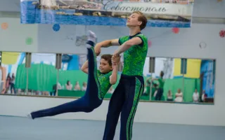 В Севастополе прошёл «молодёжный» турнир по спортивной акробатике