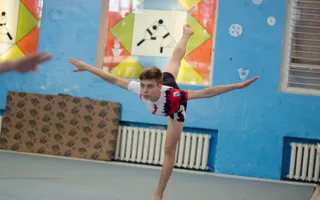 В Севастополе прошёл «молодёжный» турнир по спортивной акробатике