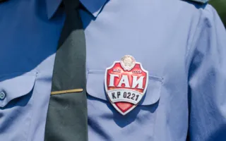 В День ГИБДД в Севастополе прошла выставка ретро-автомобилей