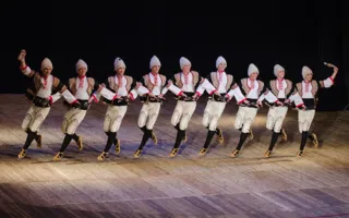В Севастополе выступил ансамбль народного танца имени Моисеева