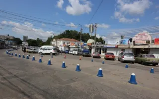 Незаконный рынок в Симферополе очистили от торговых павильонов