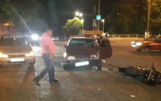На «Остряках» в аварии пострадал мотоциклист