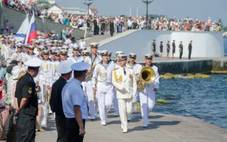 В Севастополе отметили День военно-морского флота. Фоторепортаж