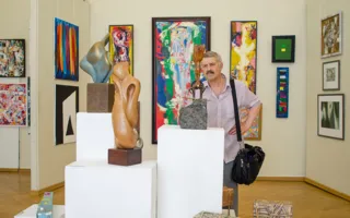 В Севастополе открыта «VI Биеннале классического абстракционизма»