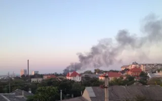 В Севастополе горели павильоны на «Чайке» и 5-м километре