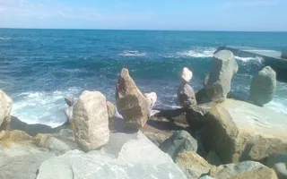 Очевидное-невероятное: под Алуштой «выросли» каменные «кактусы»