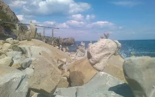 Очевидное-невероятное: под Алуштой «выросли» каменные «кактусы»