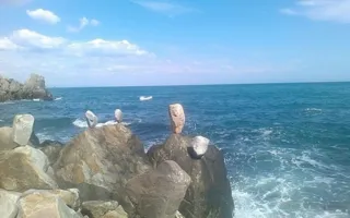 Очевидное-невероятное: под Алуштой «выросли» каменные «кактусы»