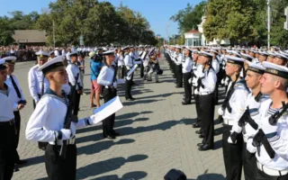 Первокурсники «Нахимки» присягали на главной площади Севастополя