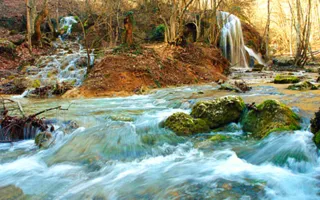 ​Достопримечательности Крыма: Водопад Серебряные струи
