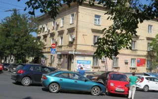 Перекрёсток в центре Севастополя «притянул» очередную аварию