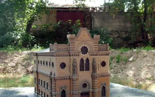 Парк миниатюр в Бахчисарае — весь Крым на ладони