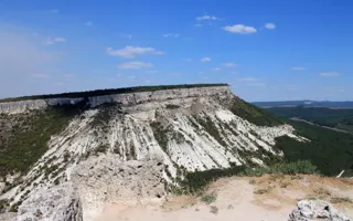 Удивительный Крым: Древний Бахчисарай и тайны Чуфут-Кале