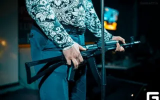 Мужчина с автоматом Калашникова замечен в караоке-клубе Севастополя