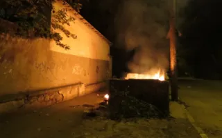 Для кого в Севастополе ночью горел импровизированный «очаг»?