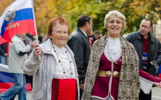 Севастополь праздничным шествием отметил День народного единства
