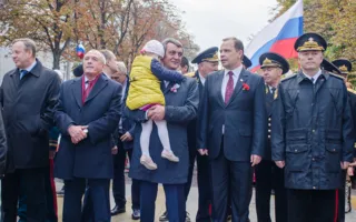 Севастополь праздничным шествием отметил День народного единства