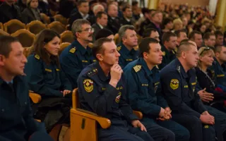 Лучших спасателей наградили в Севастополе