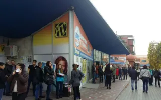 Торговые центры в Севастополе работают. Когда есть свет