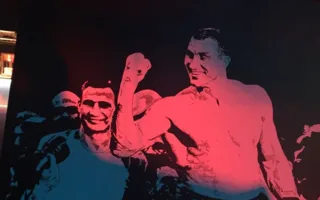 Кличко проиграл Фьюри и лишился своих титулов