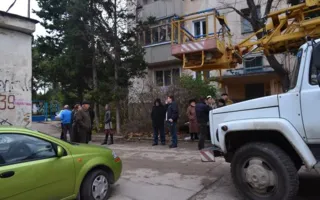 Жильцы с помощью угрозы добились включения света на Репина