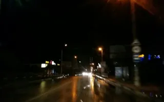 Фонари зажглись на улицах, а в домах по-прежнему темно