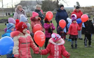 Открывать горку в крымском селе прибыла «мадам в норковой шубе»
