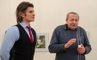 Открылась выставка Руслана Онищенко «Век невинности»