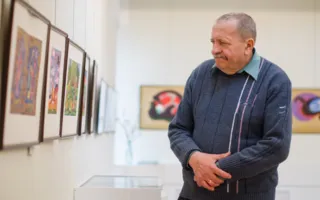 Открылась большая выставка книжной графики Валерия Манина