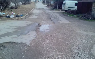 На Меньшикова «забыли» заделать вскрытый ради газовых труб асфальт