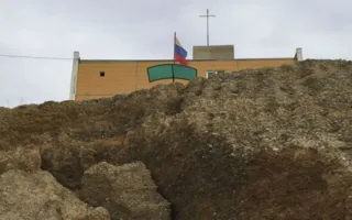 Пляж в Николаевке полностью разбит