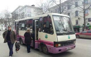 Водитель автобуса дарил горожанам хорошее настроение