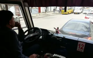 Водитель автобуса дарил горожанам хорошее настроение
