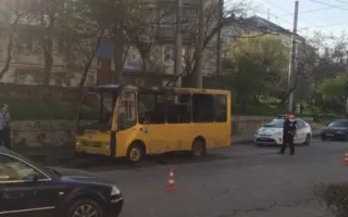 В Севастополе сгорел пассажирский автобус