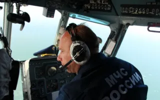 Крымского рыбака на резиновой лодке унесло в море на десятки километров