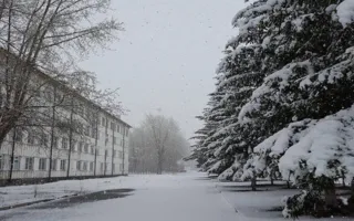 Первомай в Сибири ознаменовался... снегом. Фотофакт