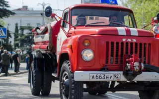 Праздник для пожарных и спасателей устроили в центре Севастополя 