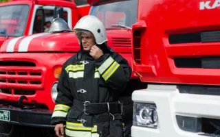 Праздник для пожарных и спасателей устроили в центре Севастополя 