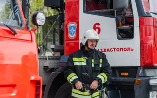Праздник для пожарных и спасателей устроили в центре Севастополя 