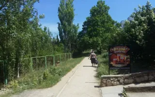 Напротив детского сада открывают... «пивнуху»