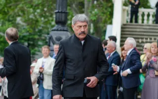 «Золотой витязь» открылся в Севастополе с красной дорожки
