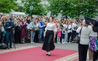 «Золотой витязь» открылся в Севастополе с красной дорожки